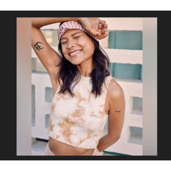 NWOT AERIE Women’s Rebel Cropped White Beige Tie Dye Tank Top L Large NEW - Picture 2 of 6